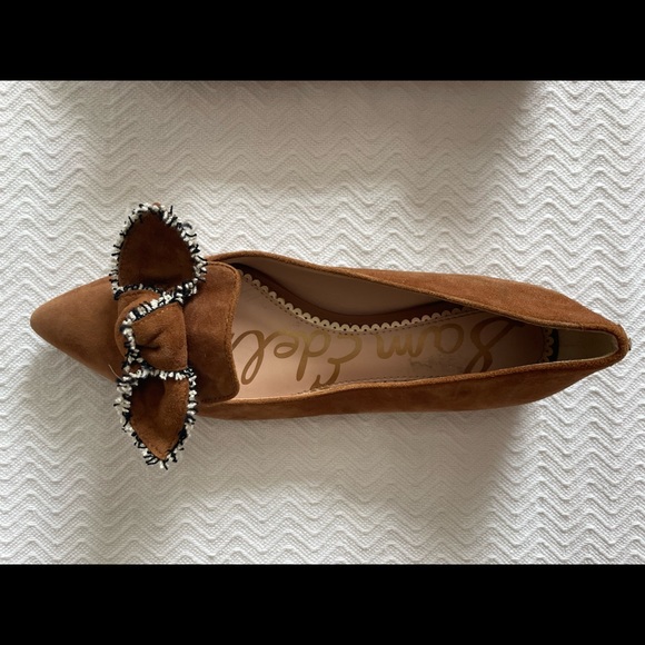 Sam Edelman Pointed Flats - Picture 6 of 6